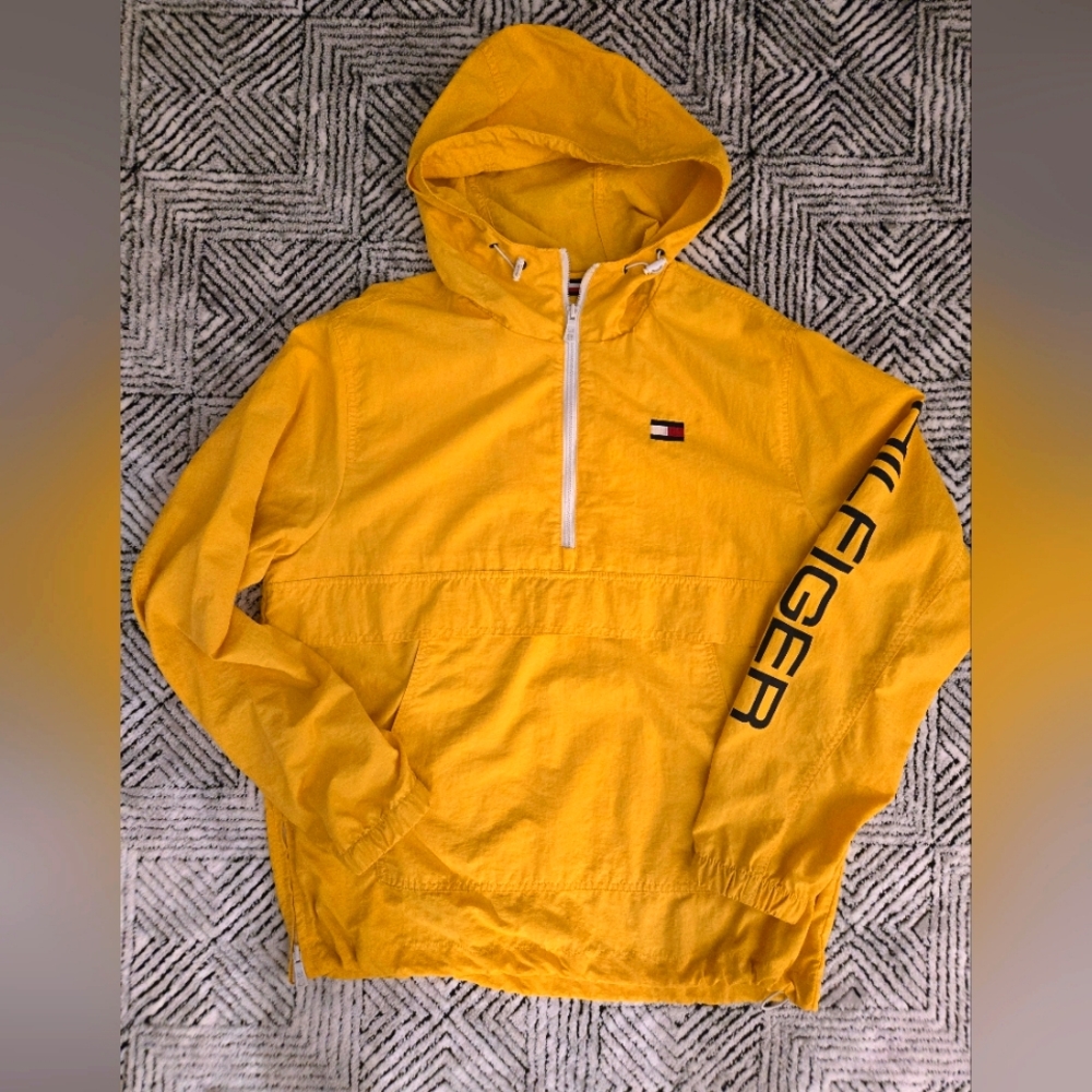 Mens nylon hoodie jacket / windbreaker